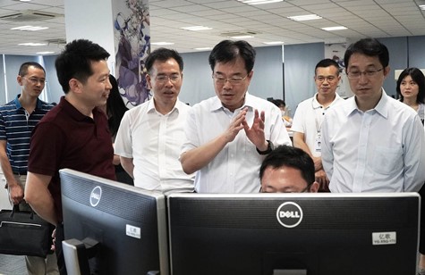 江蘇省委網(wǎng)信辦、省委宣傳部領(lǐng)導赴蘇化科技園調研重點(diǎn)企業(yè)